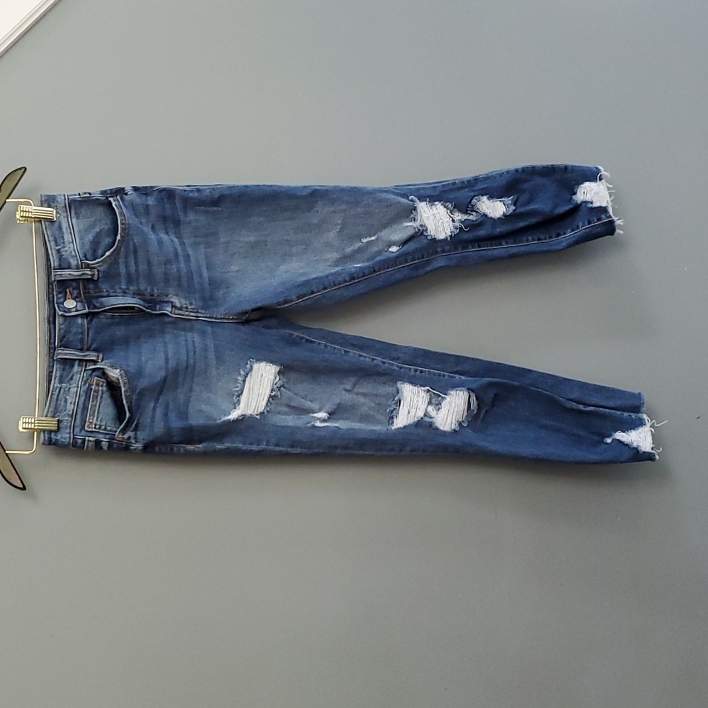 WILLOW + ROOT Ultra High-Rise Mom-Fit jeans (sz 26)